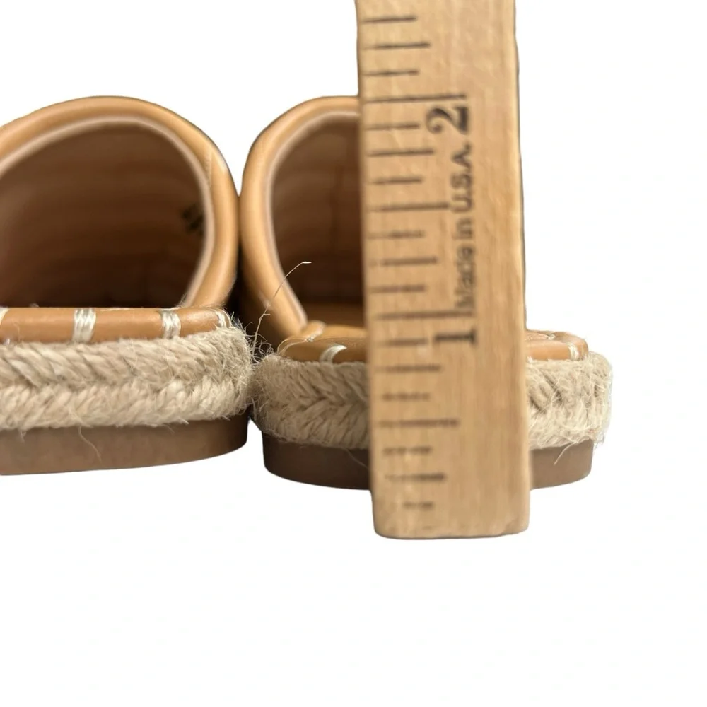 Bamboo Women’s Size 8 Tan, Espadrille, Closed Toe, Quilted, Woven Sandals, Mules